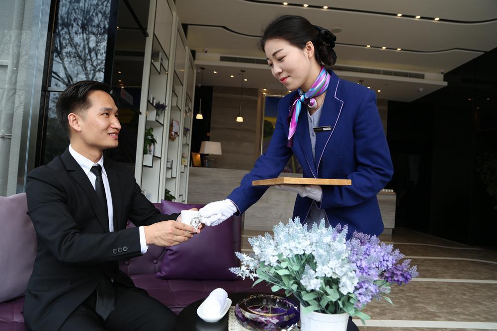 Lavande Hotel Shanghai Hongqiao Airport Wuzhong Road Exteriér fotografie