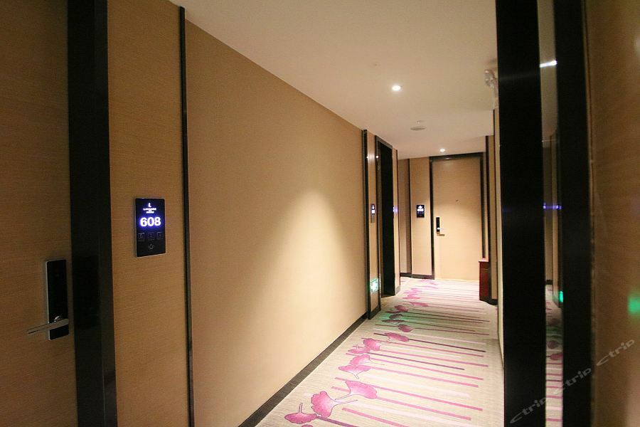 Lavande Hotel Shanghai Hongqiao Airport Wuzhong Road Exteriér fotografie